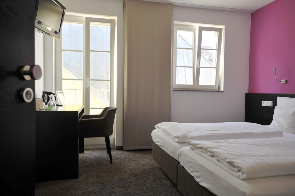 Maximilian Speyer Quarto foto